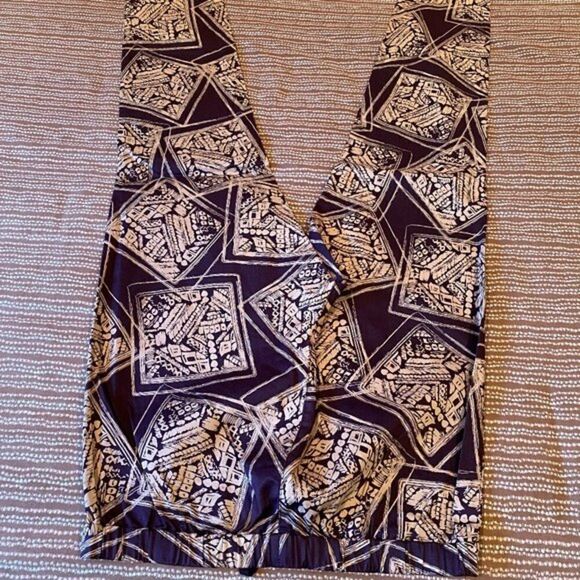 Uniqlo Maroon + Tan print pull on pants size LNWOT - Picture 1 of 3